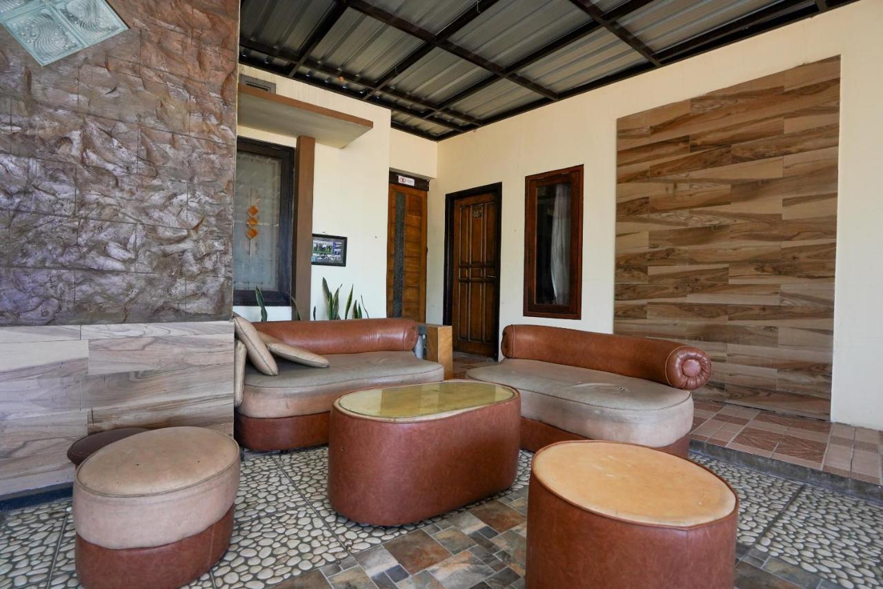 Oyo 1087 Homestay Potato House Bromo Ngoại thất bức ảnh