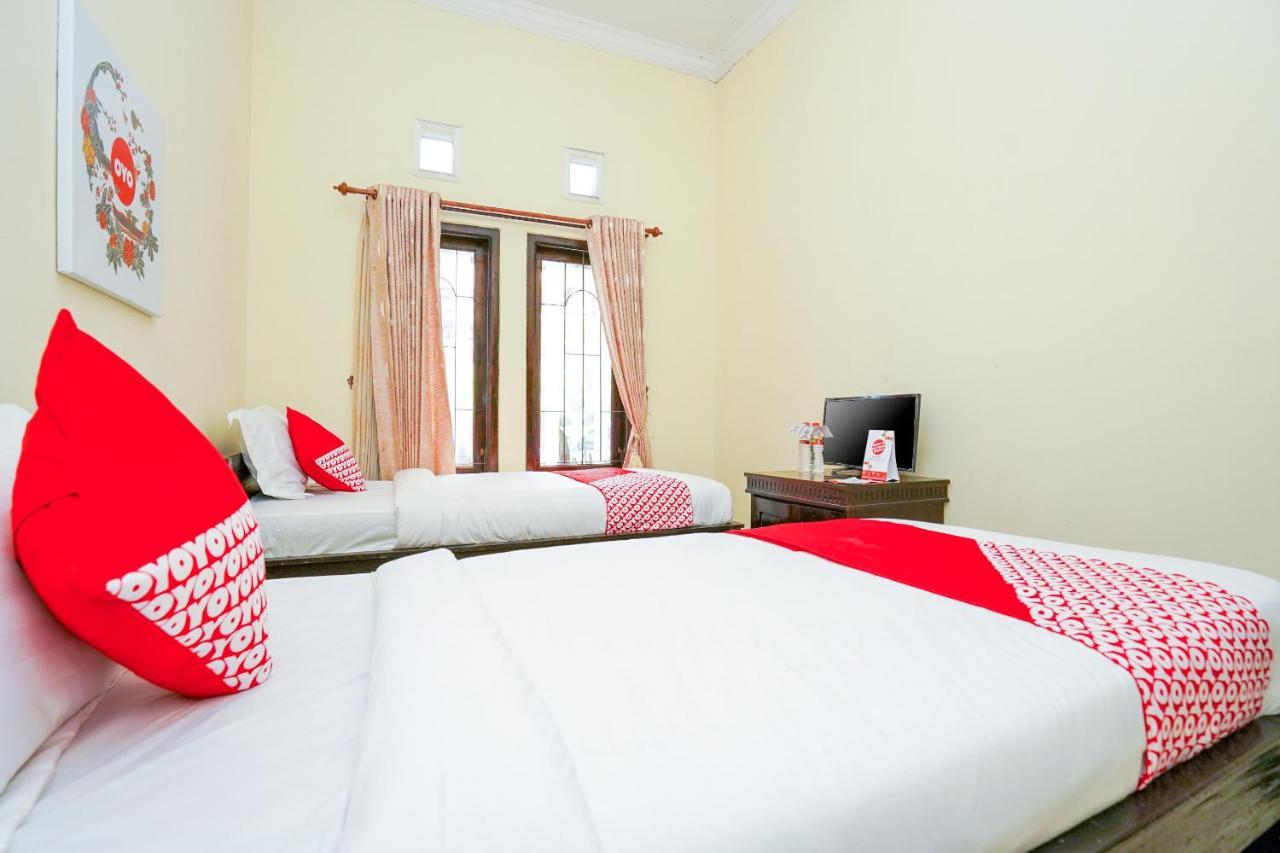 Oyo 1087 Homestay Potato House Bromo Ngoại thất bức ảnh